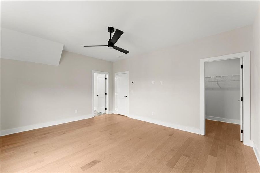 Spacious, unfurnished interior of a new home in West Town, Atlanta (Image 40). Spacious, unfurnished interior of a new home in West Town, Atlanta (Image 40).