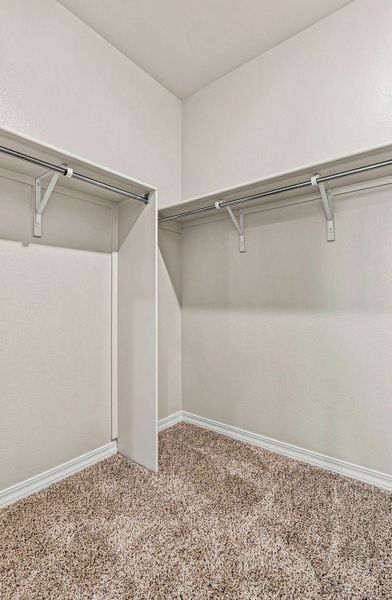 Spacious, unfurnished interior of a new home in Paseos Del Este, El Paso (Image 22).