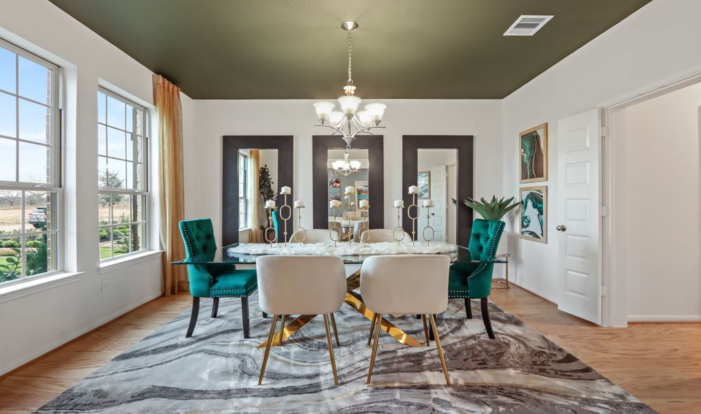 Dining room off foyer