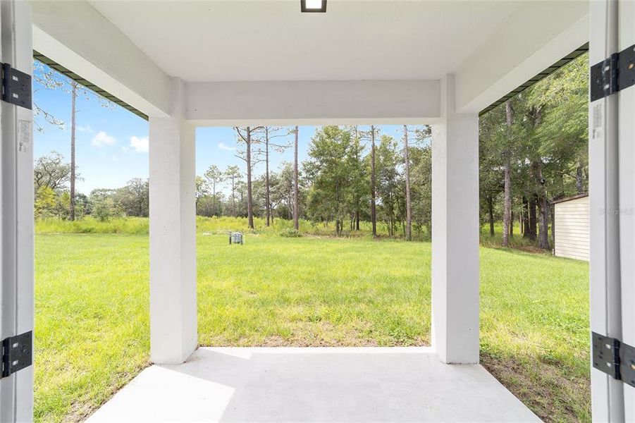 Exterior details and patio area of a home in , Ocala (Image 23).
