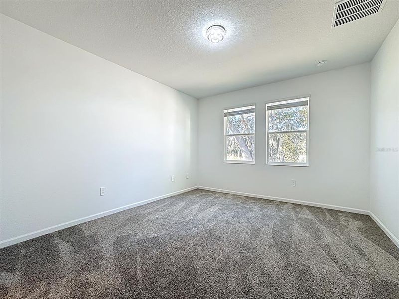 Spacious, unfurnished interior of a new home in , Kissimmee (Image 29).