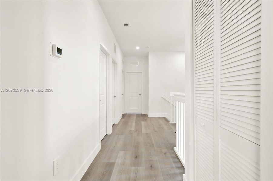 Spacious, unfurnished interior of a new home in , Homestead (Image 15).