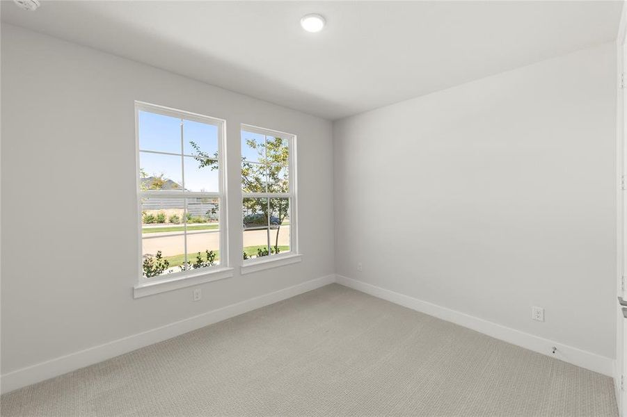 Spacious, unfurnished interior of a new home in Discovery Collection at Union Park, Little Elm (Image 8).