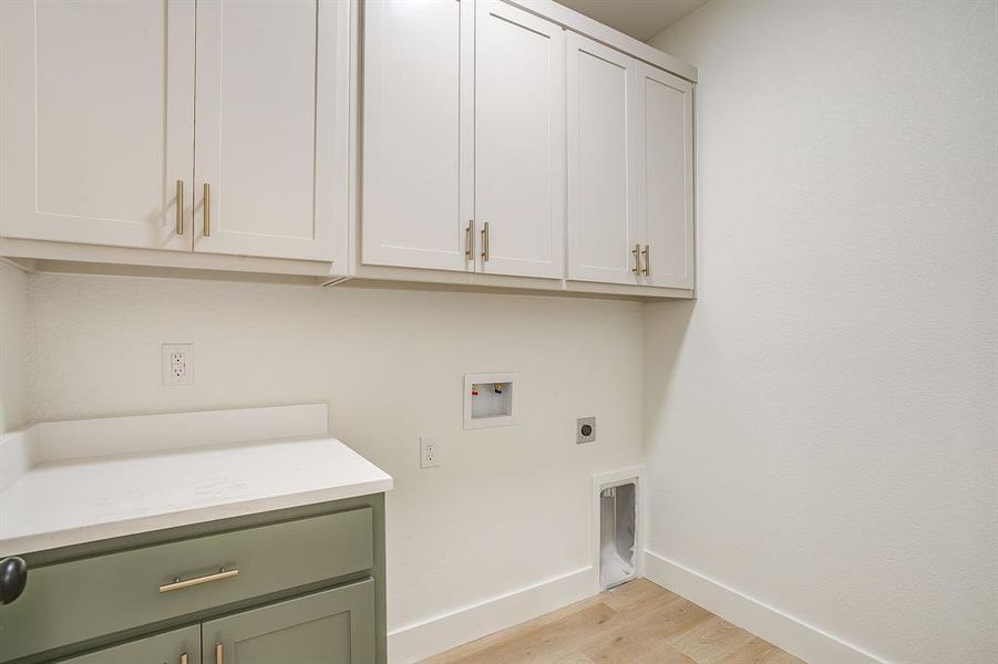 Furnished interior view inside a new home in , Millsap (Image 7). Furnished interior view inside a new home in , Millsap (Image 7).