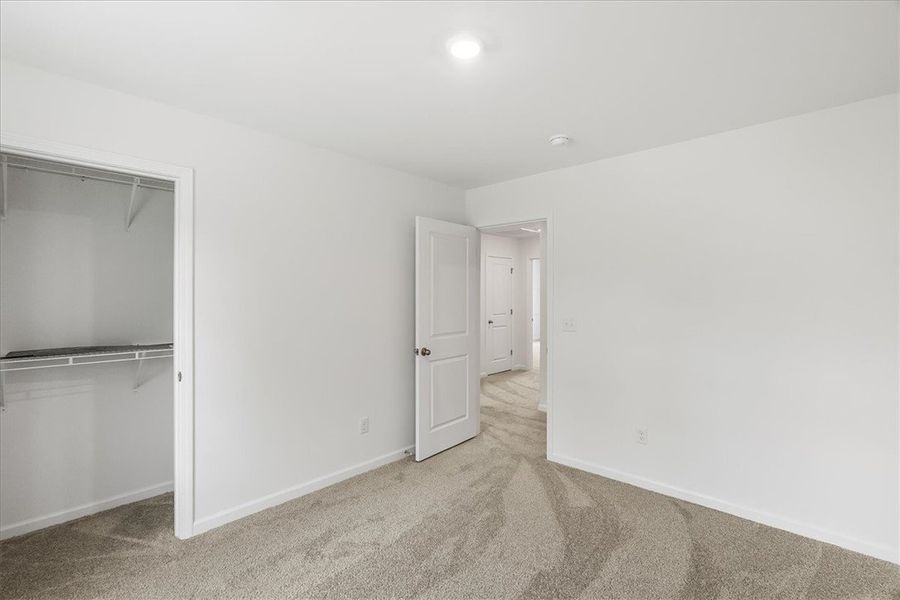 Spacious, unfurnished interior of a new home in Brownstone Park, Easley (Image 24).