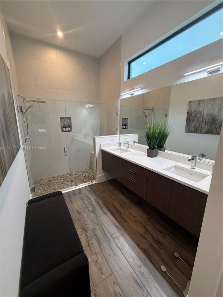 Furnished interior view inside a new home in , Port St. Lucie (Image 29).