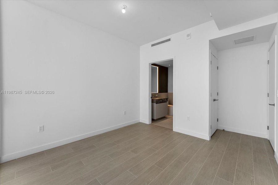 Secondary Bedroom Secondary Bedroom