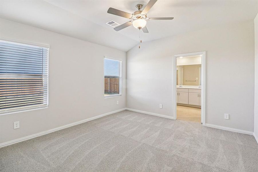 Photo is not of the actual home, but is an inspirational photo of builder’s model home and may depict options, furnishings, and/or decorator features that are not included.