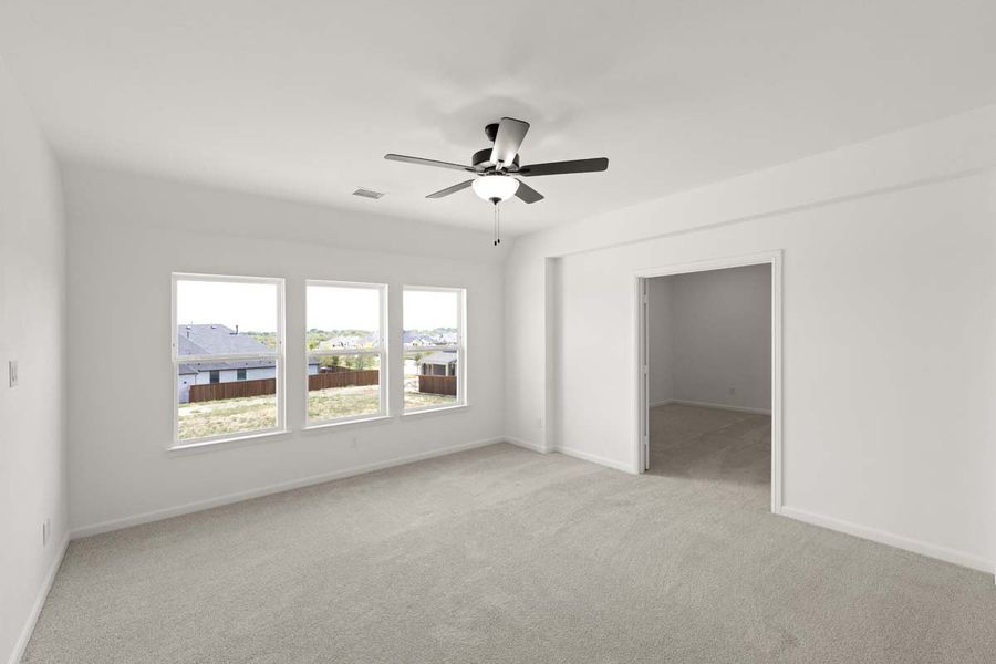 Spacious, unfurnished interior of a new home in Nelson Lake, Rockwall (Image 31).