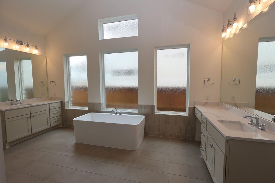 Furnished interior view inside a new home in Woodson’s Reserve, Spring (Image 8). Furnished interior view inside a new home in Woodson’s Reserve, Spring (Image 8).