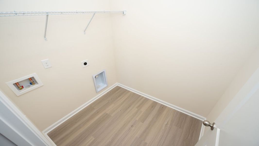 Representative unfurnished interior of a home built from the CALI by D.R. Horton in Island Green, Myrtle Beach (Image 25).