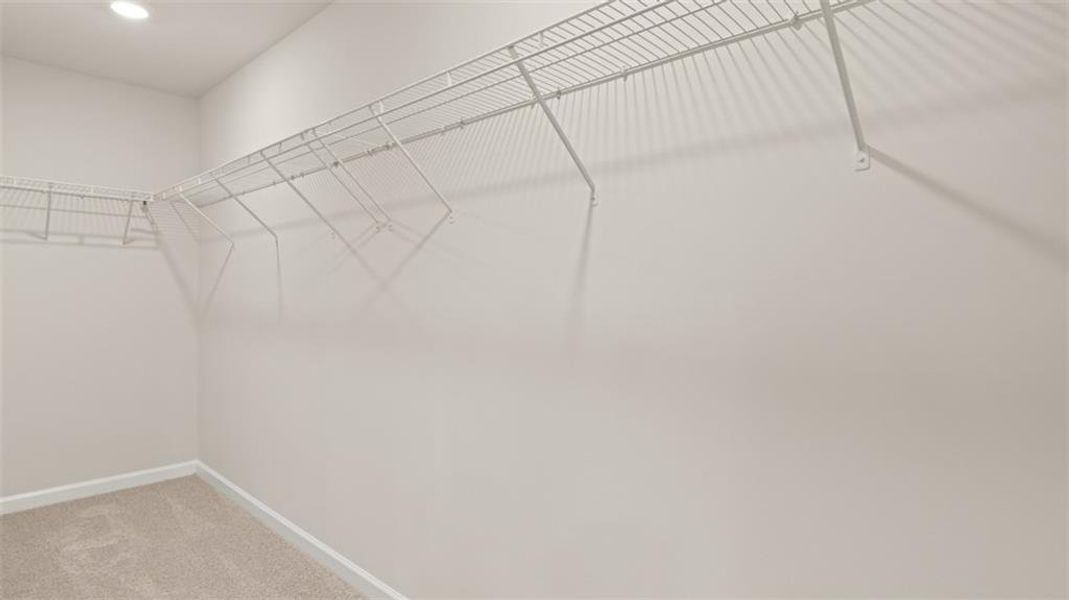 Spacious, unfurnished interior of a new home in Echo Glen, Stockbridge (Image 23).