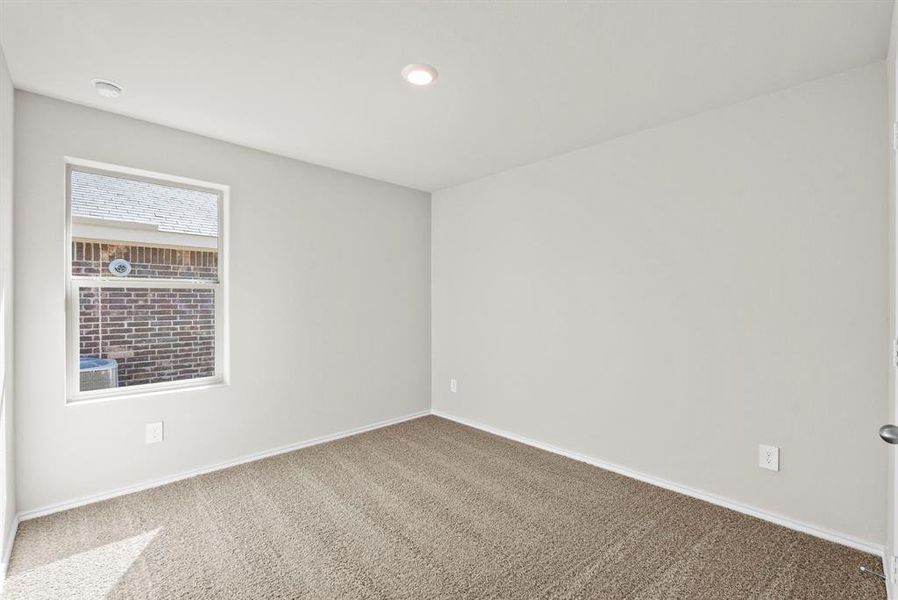 Spacious, unfurnished interior of a new home in Sunnycreek, Crowley (Image 23).