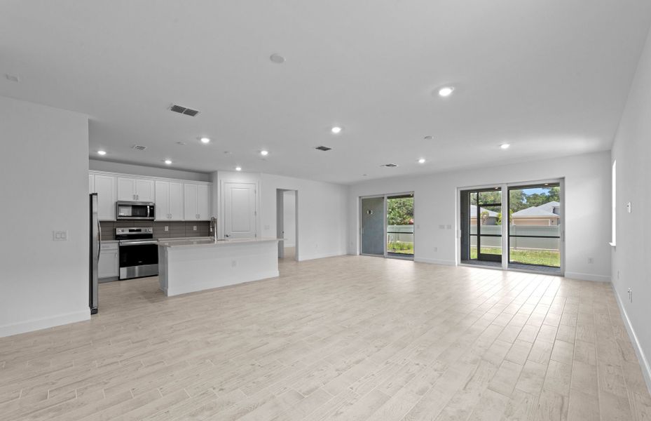 Spacious, unfurnished interior of a new home in Legacy Groves, Nokomis (Image 14). Spacious, unfurnished interior of a new home in Legacy Groves, Nokomis (Image 14).