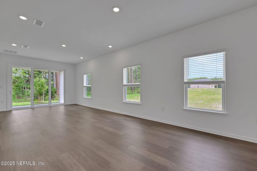 Spacious, unfurnished interior of a new home in , St. Augustine (Image 21).