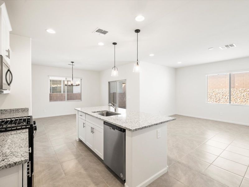 Welcome to the 2340 floorplan.