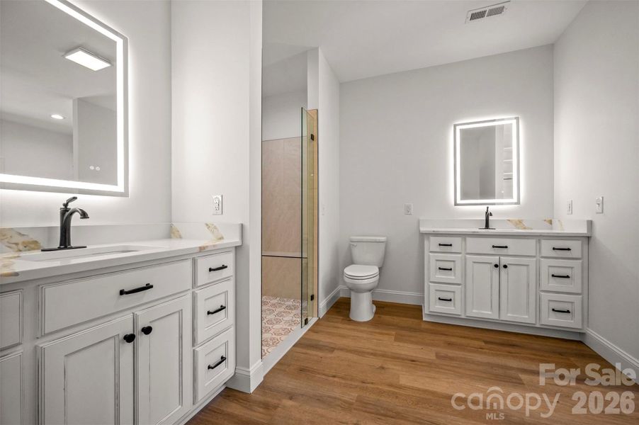 Primary Ensuite