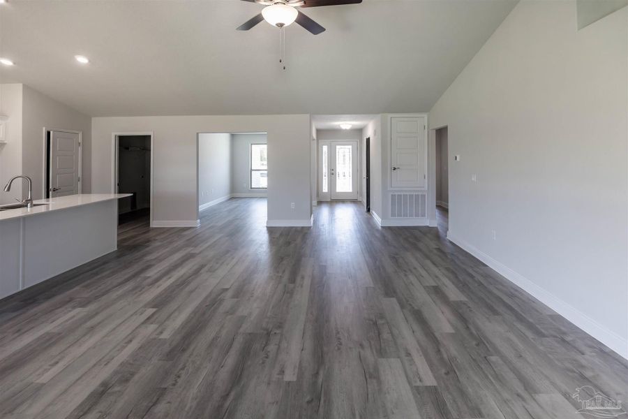 Representative unfurnished interior of a home built from the Plan 2313 by Adams Homes in Ashton View, Crestview (Image 10).