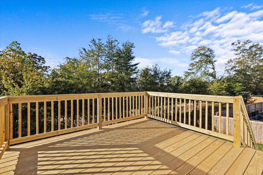 Representative exterior details of a home built from the Iris by Enchanted Homes in Hampshire Heights, Moore (Image 3).