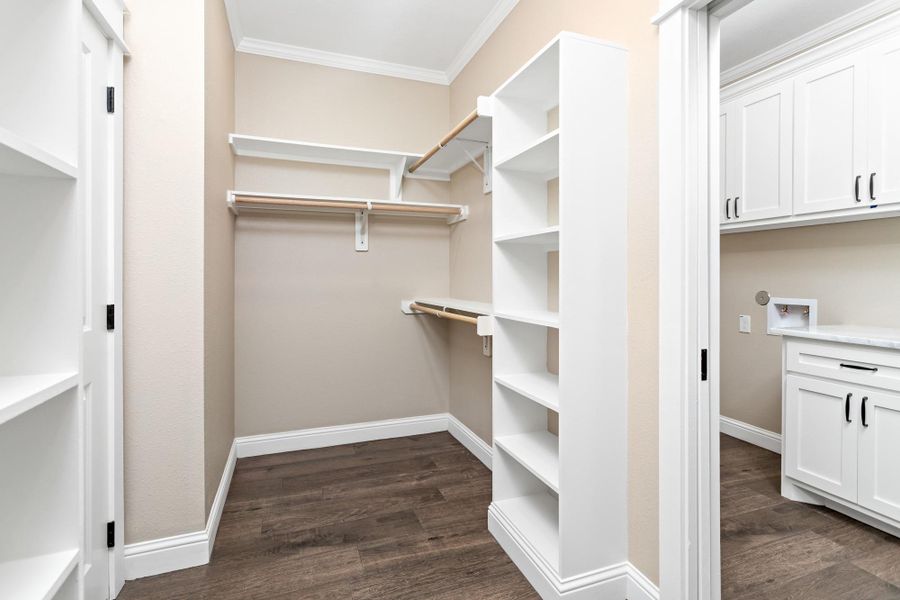 Furnished interior view inside a new home in , Vidor (Image 9). Furnished interior view inside a new home in , Vidor (Image 9).