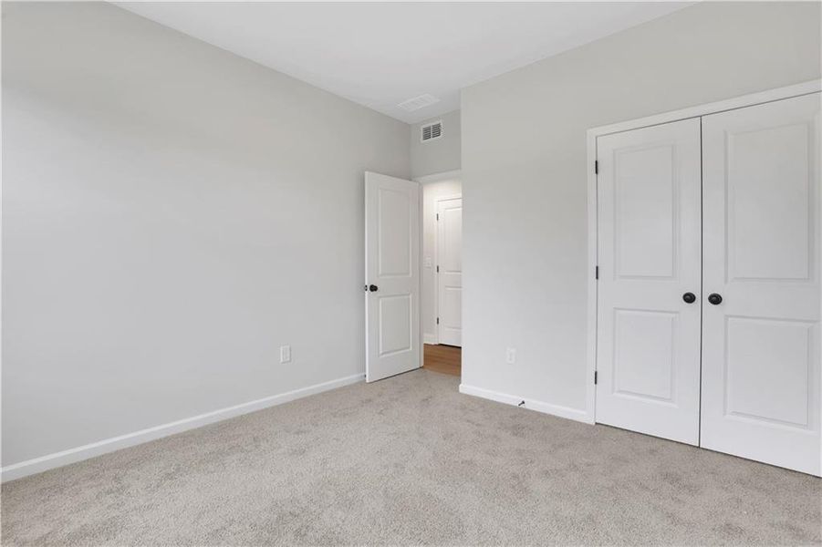 Spacious, unfurnished interior of a new home in Towne Village at Suwanee Dam, Sugar Hill (Image 16). Spacious, unfurnished interior of a new home in Towne Village at Suwanee Dam, Sugar Hill (Image 16).