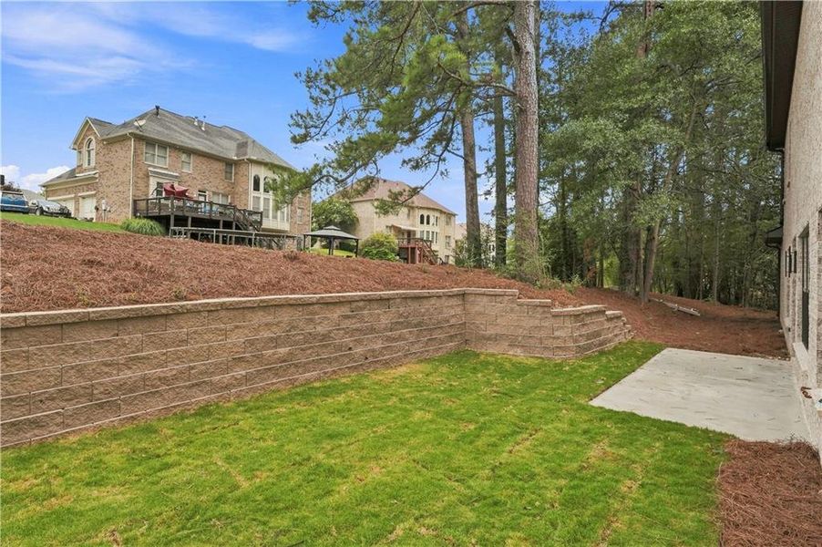 Exterior details and patio area of a home in , Fairburn (Image 28).