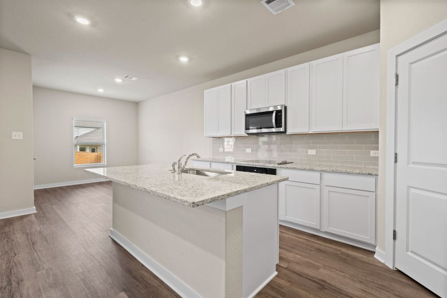 181 Sleep Hollow, Jarrell, TX.  - Slide 15