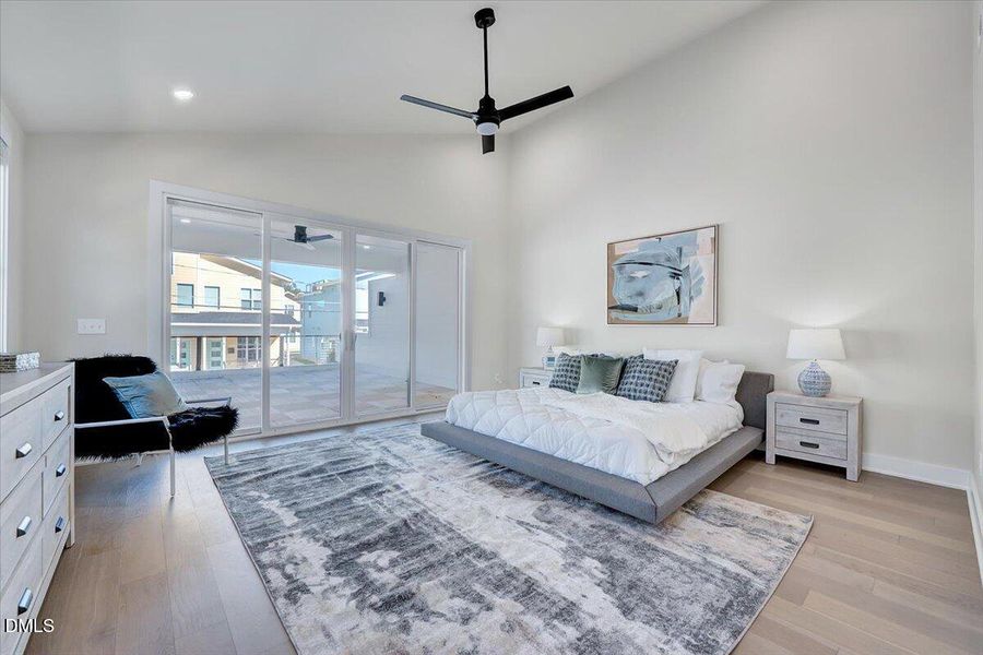 28-730 Hopkins St-28