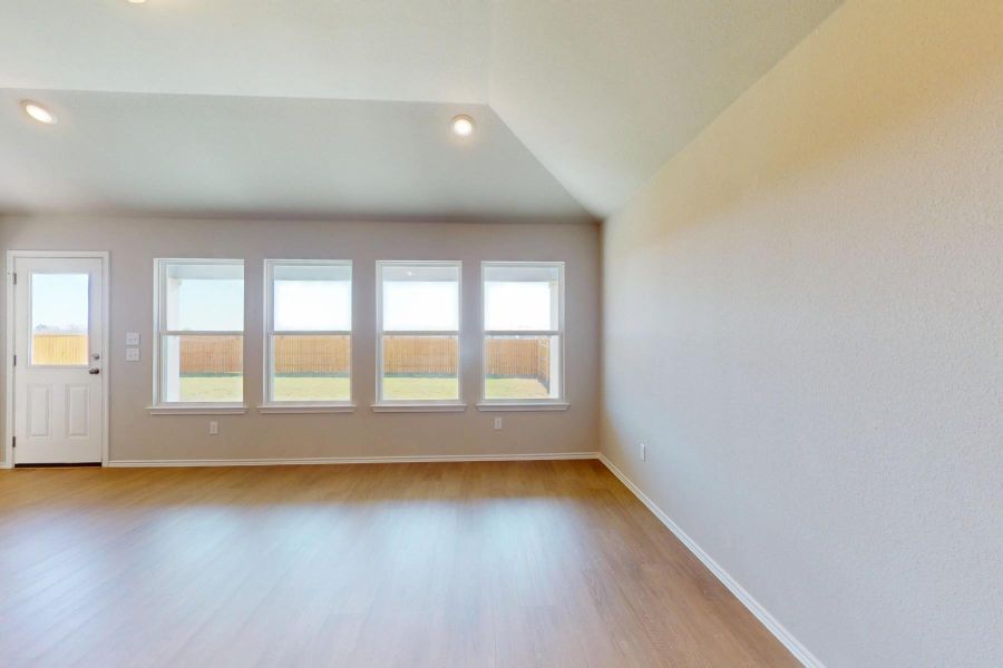 Spacious, unfurnished interior of a new home in Carillon, Manor (Image 13). Spacious, unfurnished interior of a new home in Carillon, Manor (Image 13).