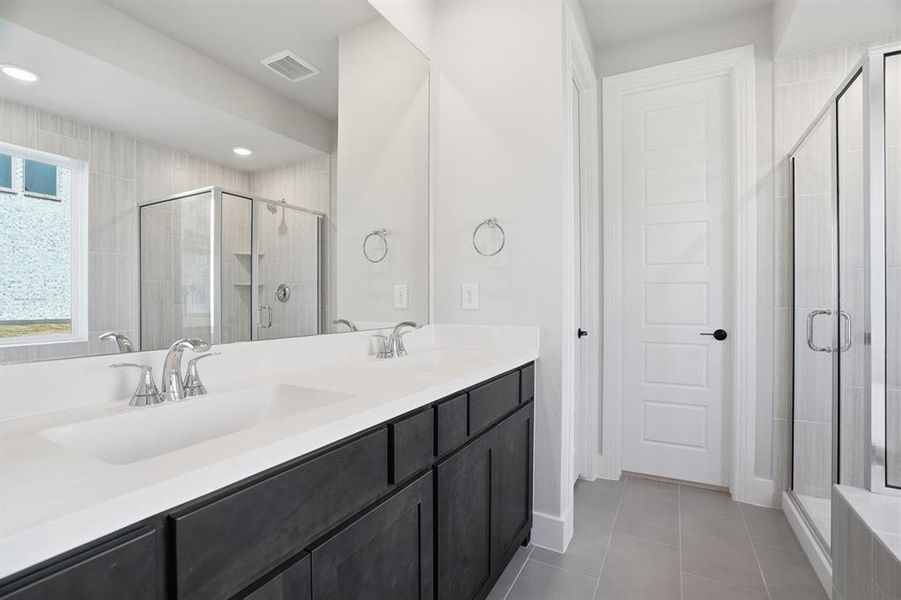 Furnished interior view inside a new home in Karis, Crowley (Image 9).