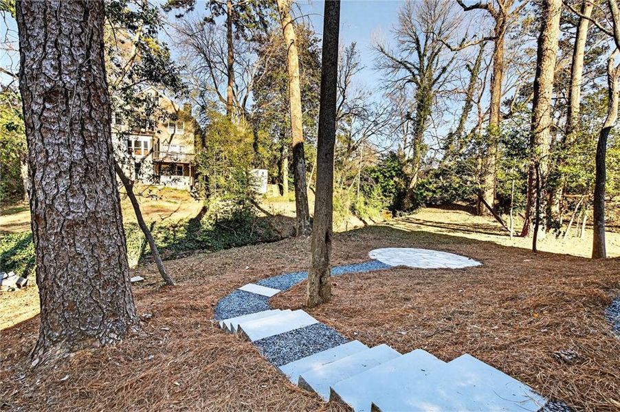 Image 52 of a home in .