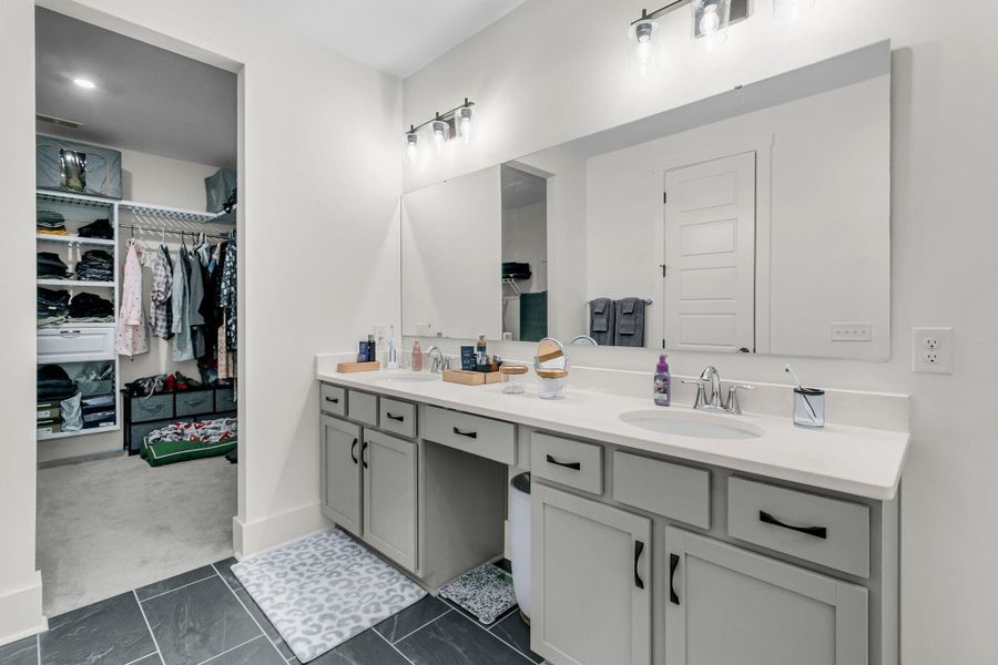 Furnished interior view inside a new home in Homecoming, Ravenel (Image 47).