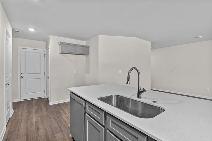 Image 27 of a home in Willow Lake.