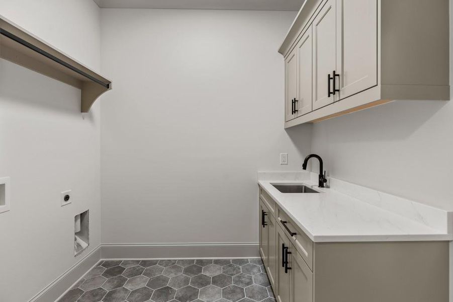 Furnished interior view inside a new home in , Braselton (Image 14).