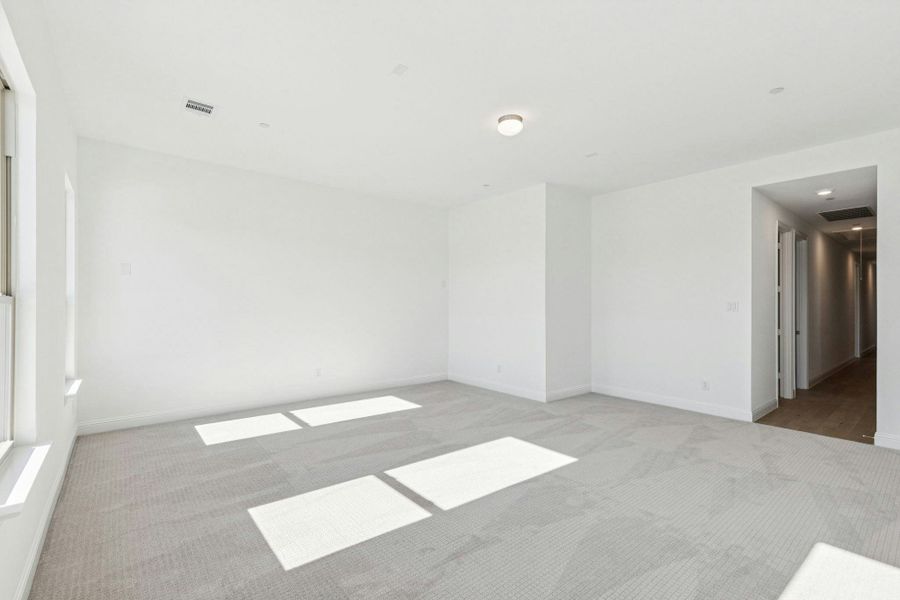 Representative unfurnished interior of a home built from the Franklin by Kindred Homes in Las Brisas at Stoney Creek, Sunnyvale (Image 30).