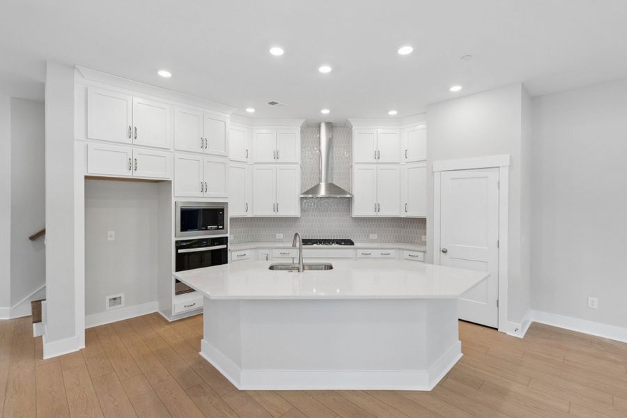 Representative furnished interior of a home built from the The Greenbelt by David Weekley Homes in Crosscreek Walk – Overlook, Charleston (Image 6).