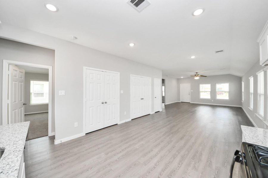 Image 14 of a home in .