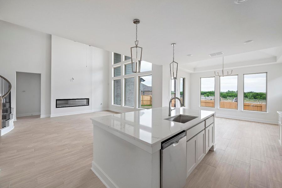 Furnished interior view inside a new home in Flora - 60', Hutto (Image 10).