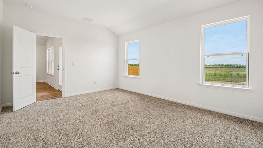 Spacious, unfurnished interior of a new home in Prairie Lakes, Buda (Image 19). Spacious, unfurnished interior of a new home in Prairie Lakes, Buda (Image 19).