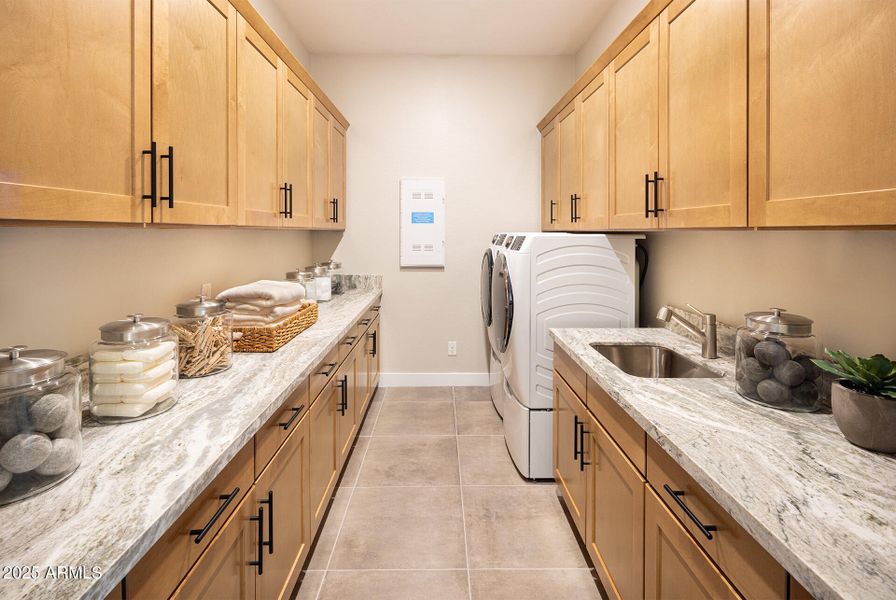 26040 N 77th Drive 26040 N 77th Drive