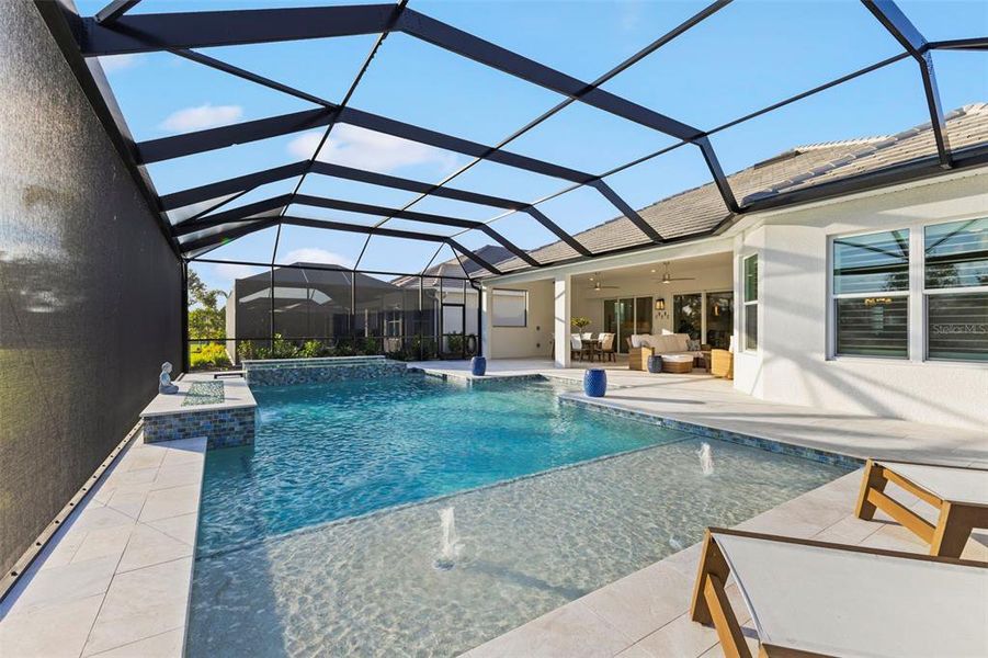 Exterior details and patio area of a home in , Lakewood Ranch (Image 41).