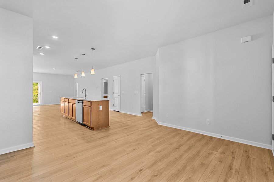 Spacious, unfurnished interior of a new home in Hanes Lake, Winston-Salem (Image 15). Spacious, unfurnished interior of a new home in Hanes Lake, Winston-Salem (Image 15).