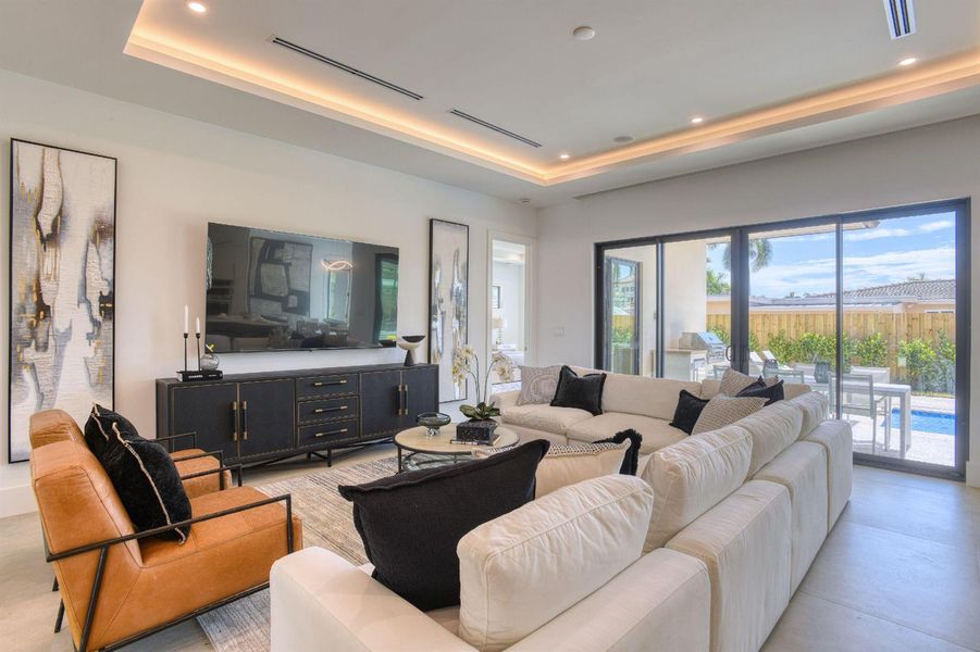 4 Living Room 3 (1)