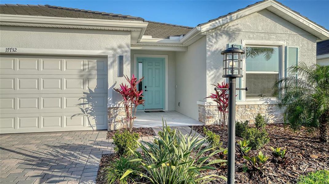Exterior details and patio area of a home in Star Farms at Lakewood Ranch, Bradenton (Image 27).
