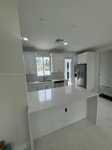 Image 10 of a home in .
