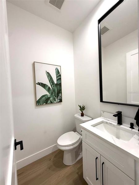 Furnished interior view inside a new home in , Port Charlotte (Image 46).