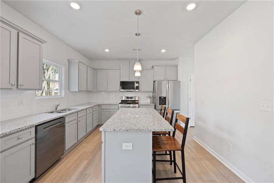 Furnished interior view inside a new home in Stephen's Landing, Loganville (Image 15). Furnished interior view inside a new home in Stephen's Landing, Loganville (Image 15).