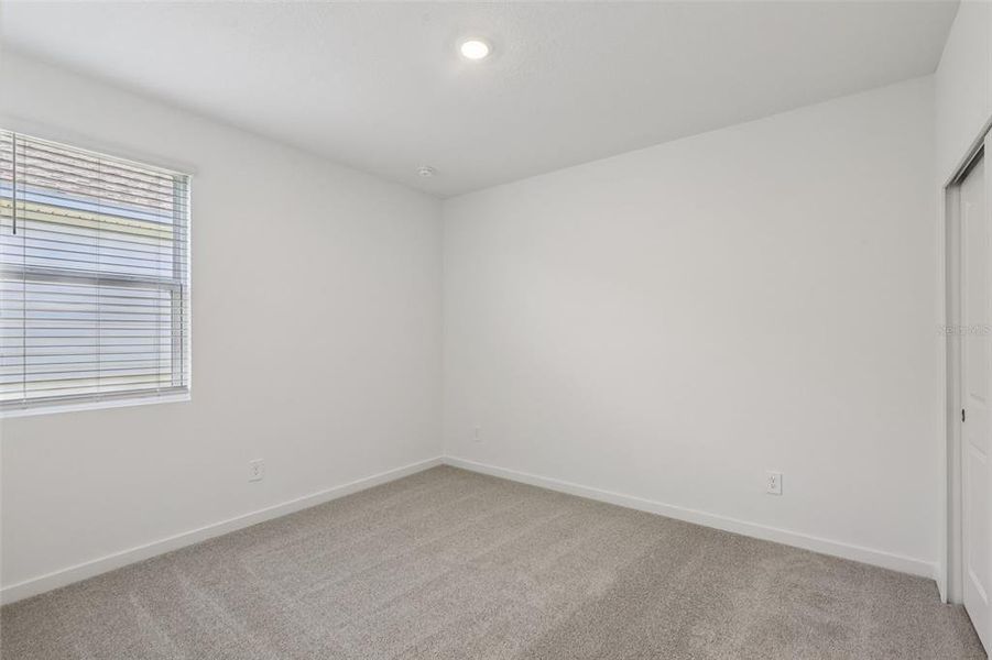 Spacious, unfurnished interior of a new home in , Palm Coast (Image 31).