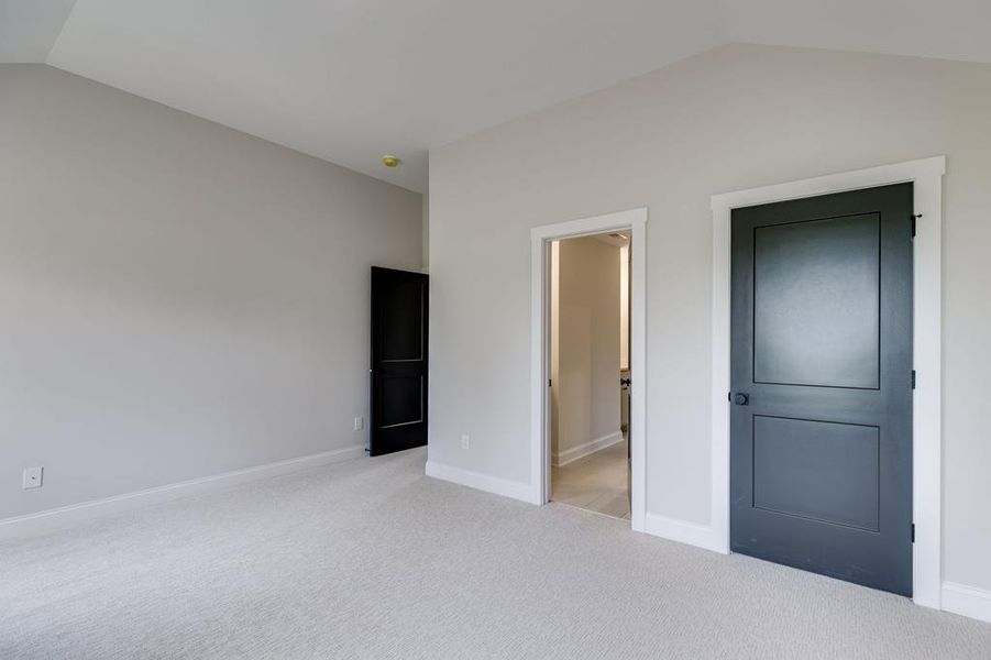 Spacious, unfurnished interior of a new home in Harmon Springs, Carrollton (Image 48).