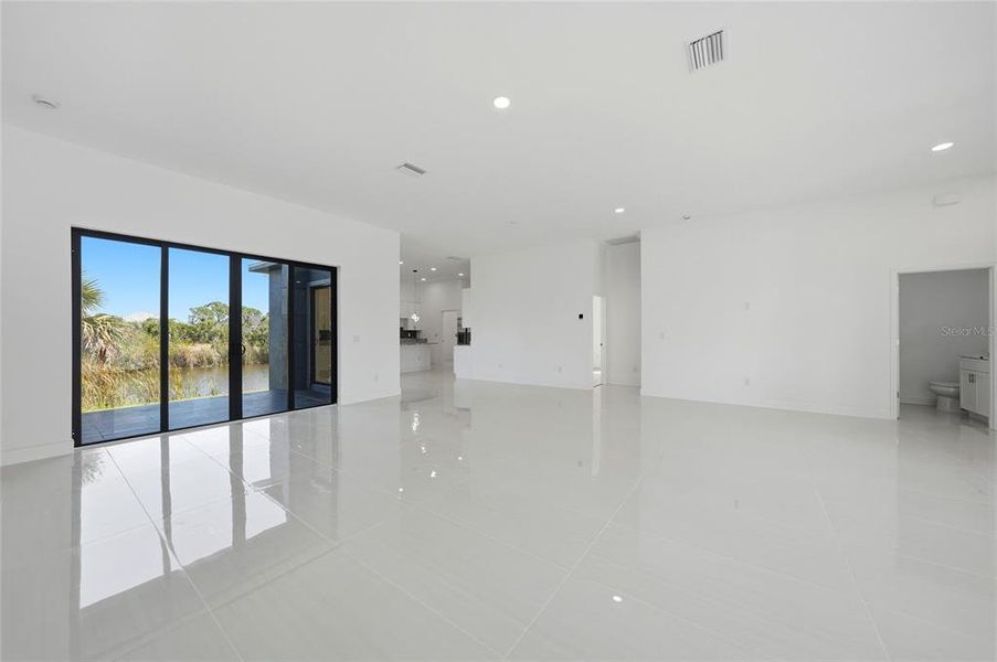 Spacious, unfurnished interior of a new home in , Port Charlotte (Image 44).